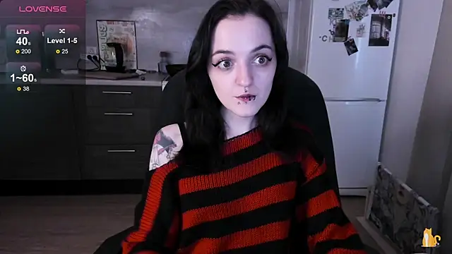 linaa__tyaan's cam snapshot