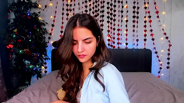 Milana_Crystal_'s cam snapshot