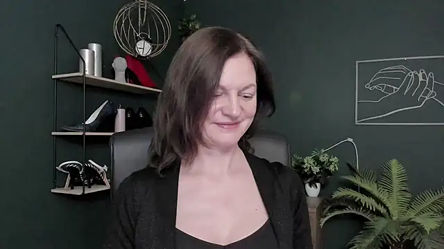 VivianWILD's cam snapshot