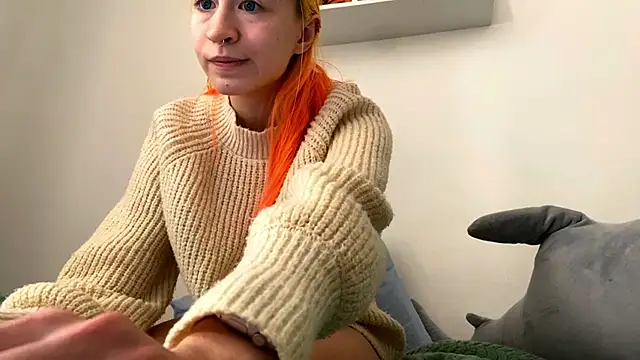 EmilyHein's cam snapshot