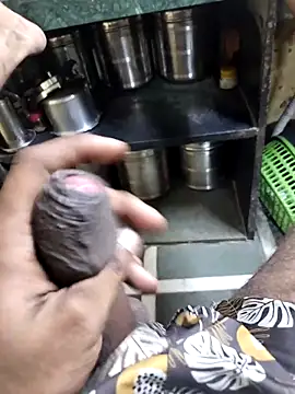 mumbai_black's cam snapshot