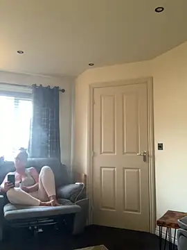 Mrsmoggy's cam snapshot