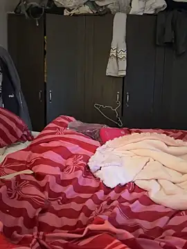 roxey-1997's cam snapshot