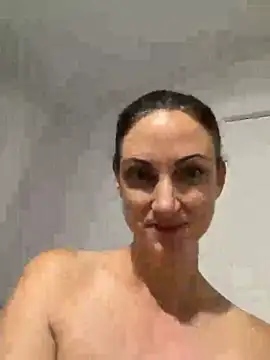 lexi242 live sex cam