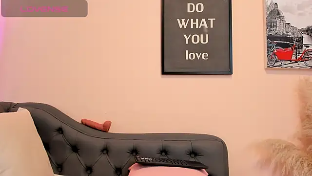 Alison_bellee's cam snapshot