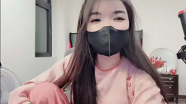 Caryln-Bun's cam snapshot