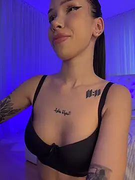 XEye_CandyX live sex cam