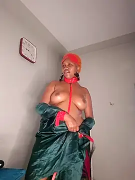 SquirtQueen222's cam snapshot