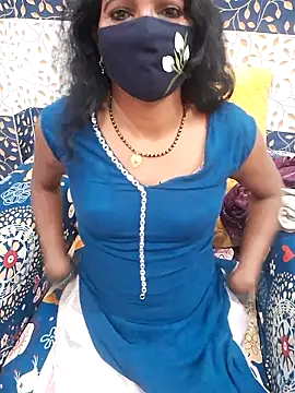 Hotty_pooja_07's cam snapshot