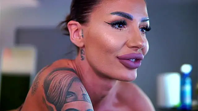 RaquelleVon's cam snapshot