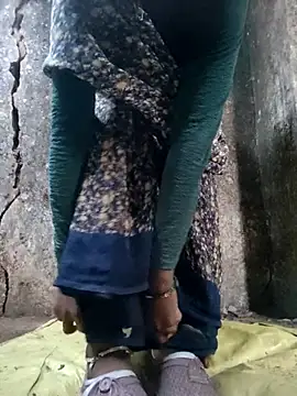 Queen_chayna live sex cam