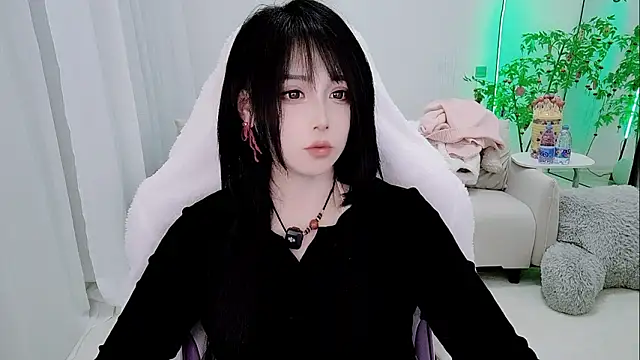 Evangelin-e live sex cam