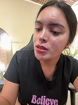 TS-SimplyTheBest live sex cam