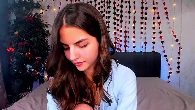 Milana_Crystal_'s cam snapshot