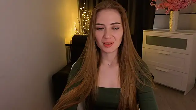 Alice_Chain's cam snapshot