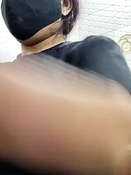 illay_love's cam snapshot