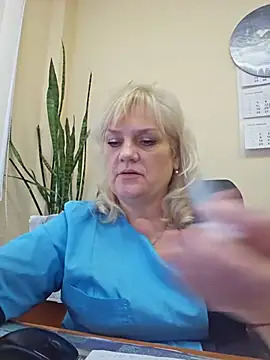 AliceStar333's cam snapshot