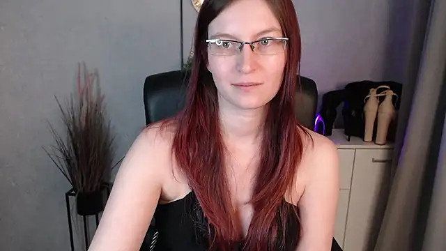 emmaxDelight's cam snapshot