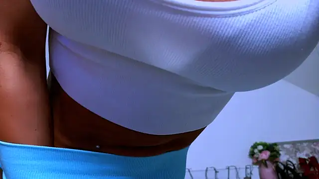 GabiCarter's cam snapshot