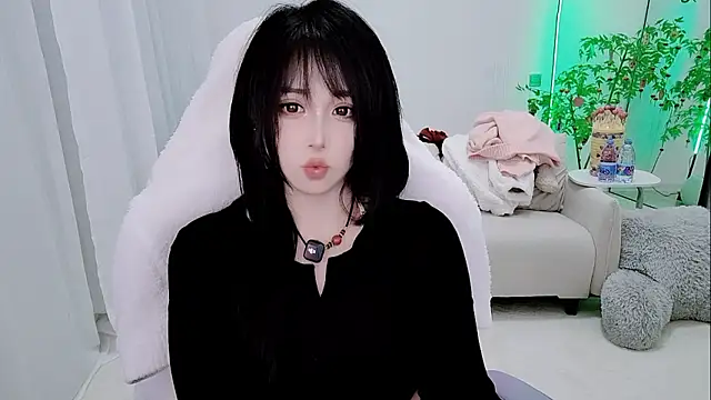 Evangelin-e live sex cam