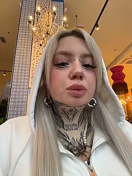 Chiibi's cam snapshot