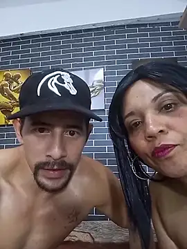 alessandro27yleonora live sex cam