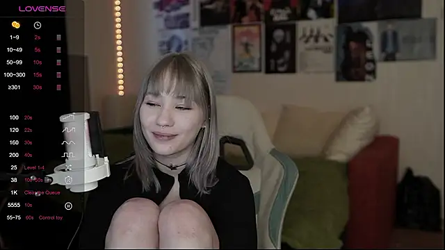 Traharaa live sex cam