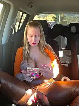 Jassy_Foxy live sex cam