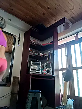 DirtyBIianca live sex cam