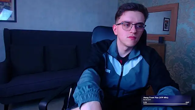 FelixStarkk live sex cam