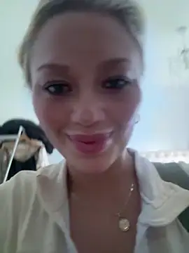 blissdimicco's cam snapshot