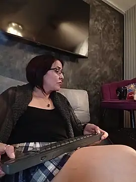 IsisBlake live sex cam