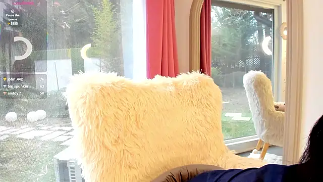 ElyaRose_'s cam snapshot