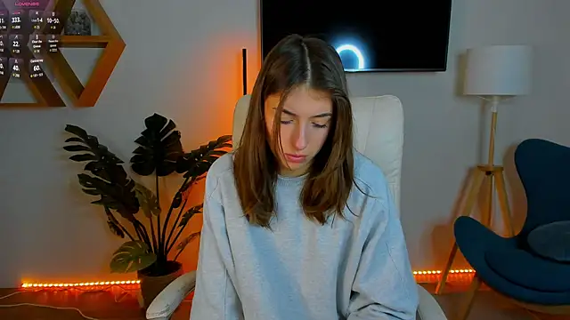 SweetVikki live sex cam