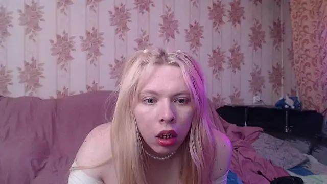 Cutie_Bambi live sex cam