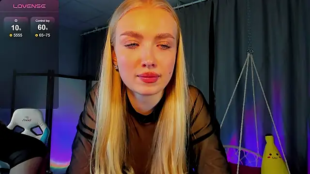 TessaGrays live sex cam