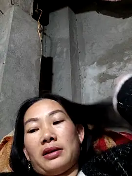 gio-thu live sex cam