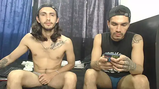 Hot_Sharks_ live sex cam