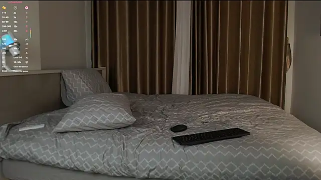 HloeChic's cam snapshot