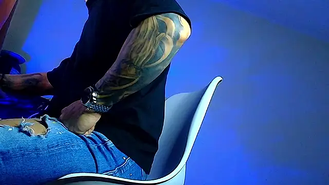 XanderCage99 live sex cam