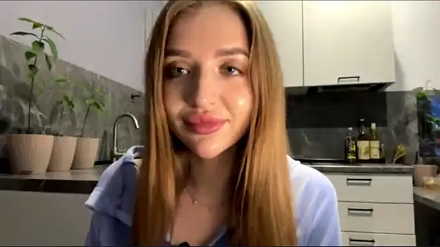 BeaCazin's cam snapshot