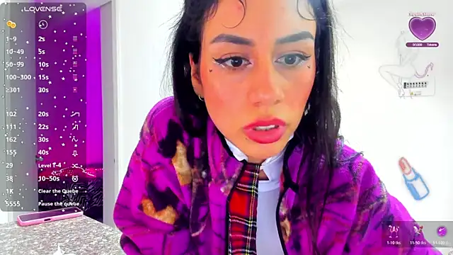 Lunadahia live sex cam