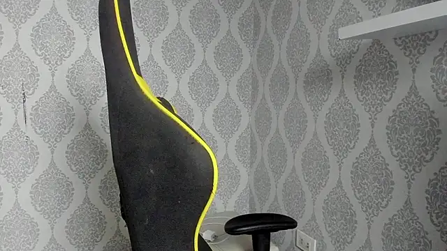 Boy_savoy live sex cam