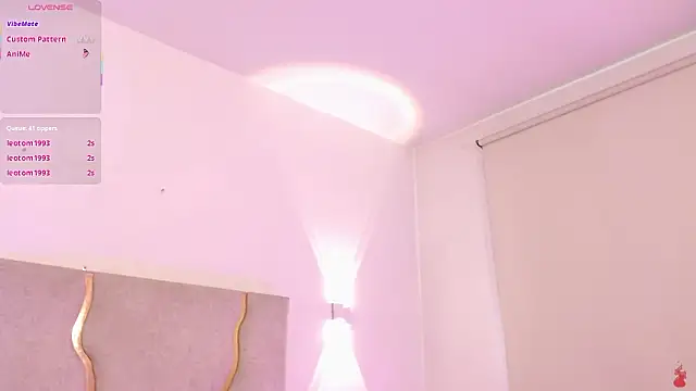 TINY_TAY's cam snapshot