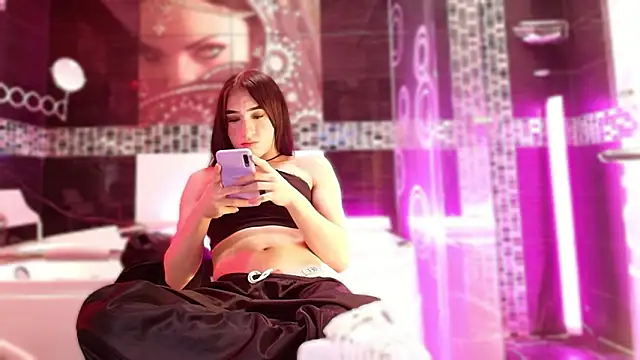 Small_Hot19 live sex cam