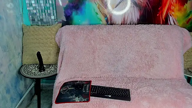 ZAMMIRA live sex cam