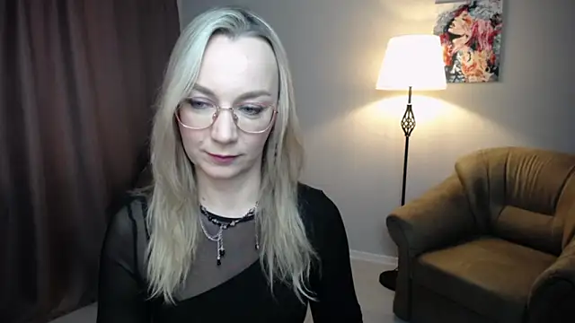 Ava_Elior's cam snapshot