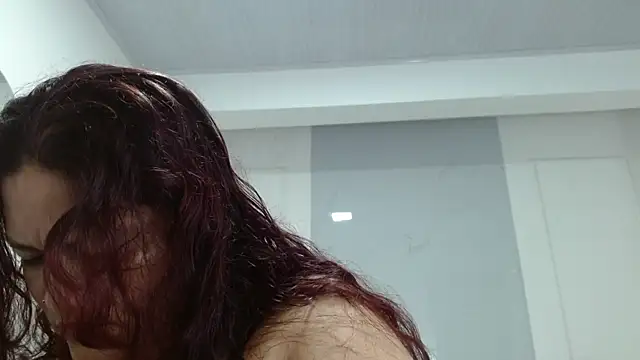 MiaVelvett1's cam snapshot