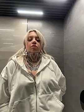 Chiibi's cam snapshot