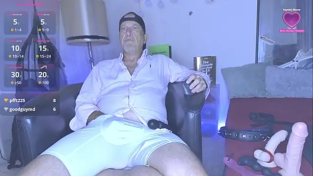 openminddaddy live sex cam